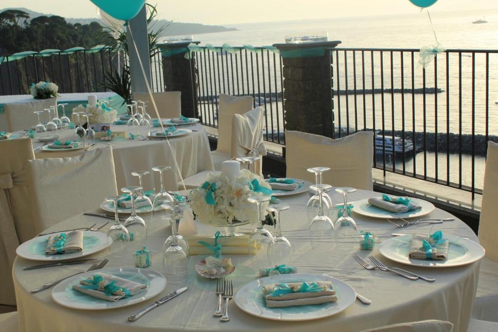 Hr Hotel & Spa Piano di Sorrento Ngoại thất bức ảnh