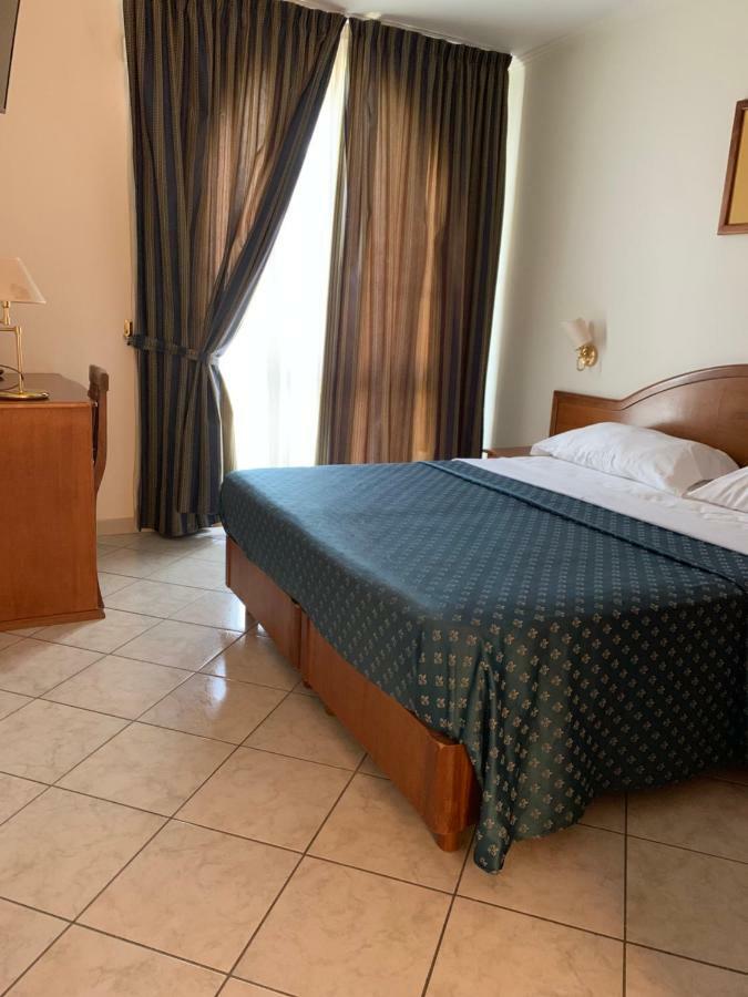 Hr Hotel & Spa Piano di Sorrento Ngoại thất bức ảnh
